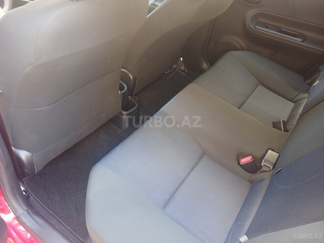 Toyota Aqua 2015, 30,000 km - 1.5 l - Bakı