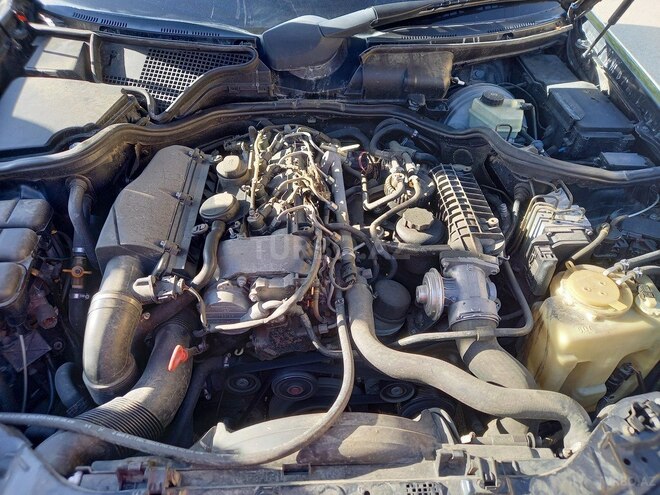 Mercedes 220 E 2000, 38,867 km - 2.2 l - Bakı