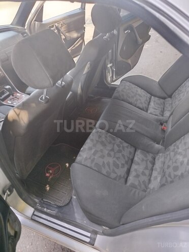 Mercedes C 220 d 1997, 165,834 km - 2.2 л - Bərdə