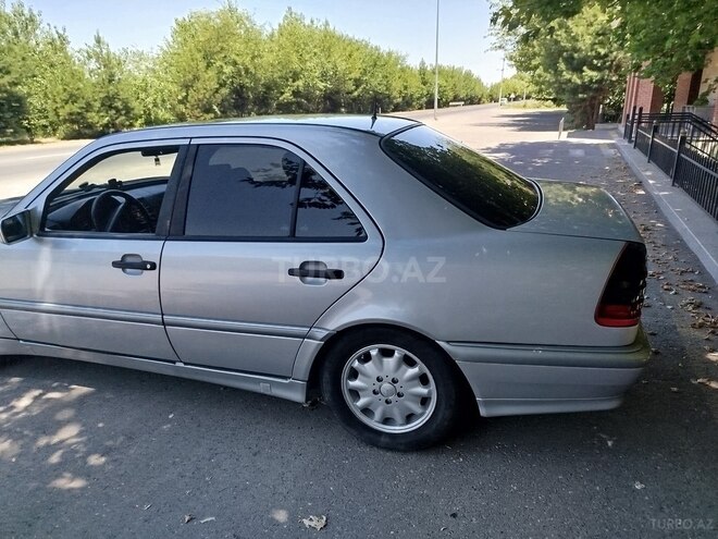 Mercedes C 220 d 1997, 165,834 km - 2.2 л - Bərdə
