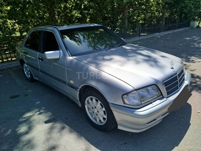 Mercedes C 220 d 1997, 165,834 km - 2.2 л - Bərdə
