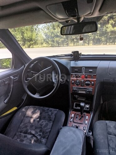Mercedes C 220 d 1997, 165,834 km - 2.2 л - Bərdə