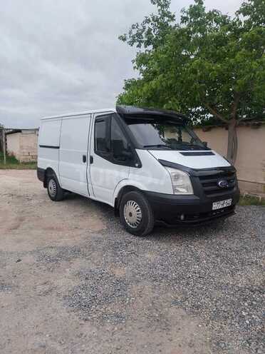 Ford Transit 2006, 172,346 km - 2.2 л - Salyan