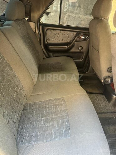 GAZ 3105 2006, 256,000 km - 2.3 l - Sumqayıt