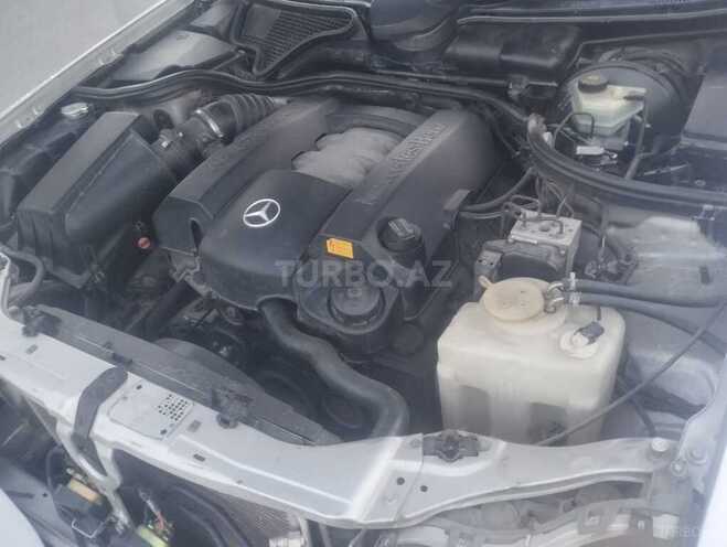 Mercedes E 240 1999, 240,000 km - 2.4 l - Gəncə