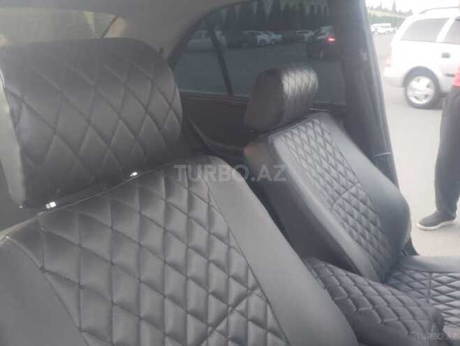 Mercedes E 240 1999, 240,000 km - 2.4 l - Gəncə
