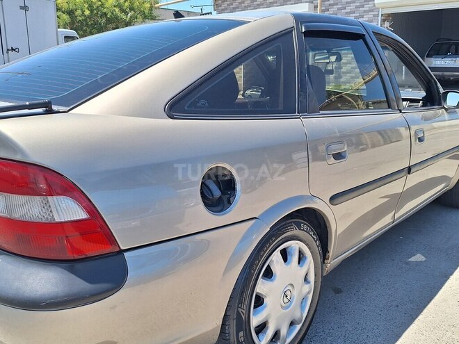 Opel Vectra 1998, 315,289 km - 2.0 l - Bakı