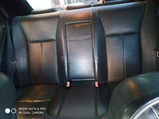 Mercedes E 320 2000, 214,000 km - 3.2 l - Bakı