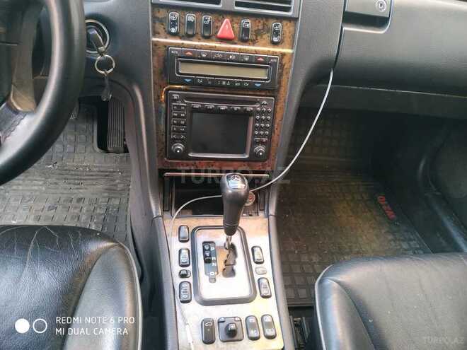 Mercedes E 320 2000, 214,000 km - 3.2 l - Bakı