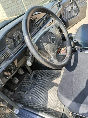 Mercedes A 190 1992, 250,000 km - 2.0 l - Beyləqan