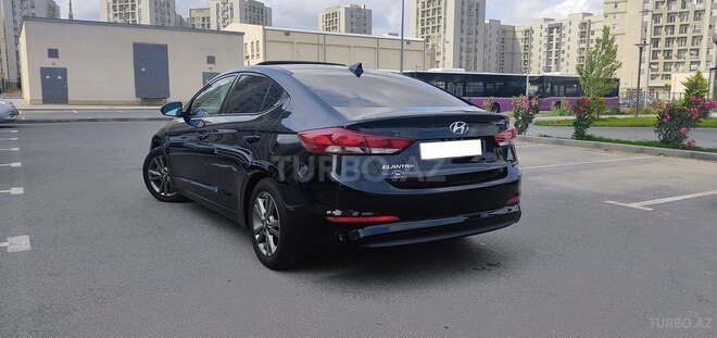 Hyundai Elantra 2017, 76,600 km - 2.0 l - Bakı