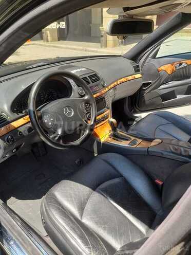 Mercedes E 500 2002, 212,000 km - 5.0 l - Biləsuvar