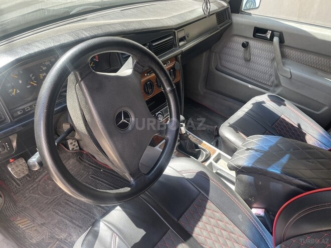 Mercedes 190 1992, 250,000 km - 2.0 l - Bakı