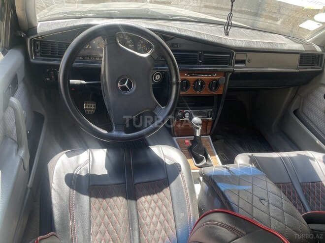 Mercedes 190 1992, 250,000 km - 2.0 l - Bakı