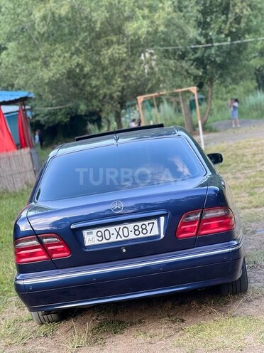 Mercedes E 280 2000, 290,000 km - 2.8 l - Gəncə