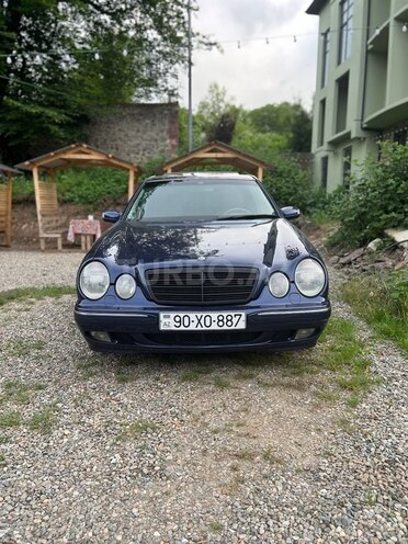 Mercedes E 280 2000, 290,000 km - 2.8 l - Gəncə