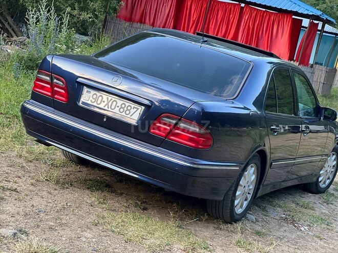 Mercedes E 280 2000, 290,000 km - 2.8 l - Gəncə