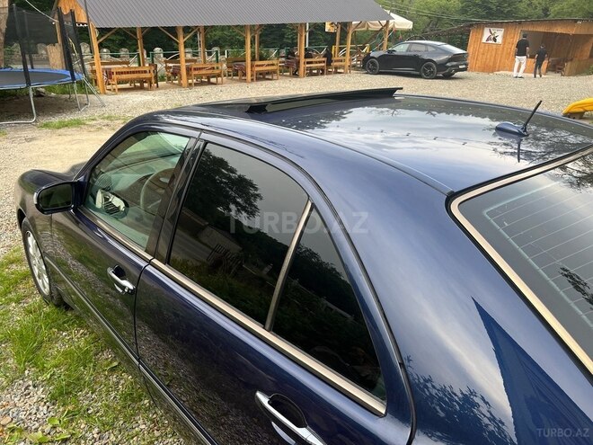 Mercedes E 280 2000, 290,000 km - 2.8 l - Gəncə