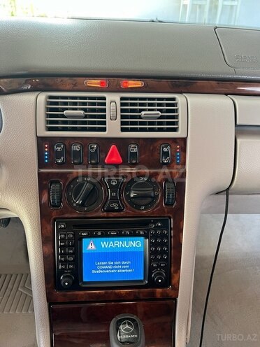 Mercedes E 280 2000, 290,000 km - 2.8 l - Gəncə