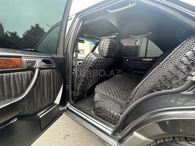 Mercedes E 220 1994, 390,000 km - 2.2 л - Bakı