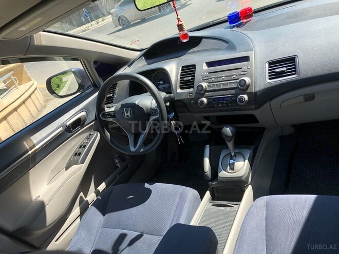Honda Civic 2009, 215,225 km - 1.3 л - Bakı