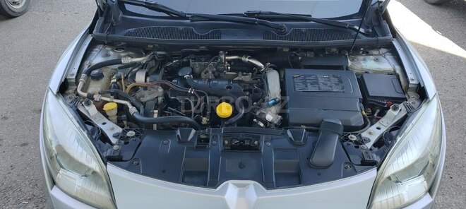 Renault Megane 2009, 215,000 km - 1.9 l - Xaçmaz