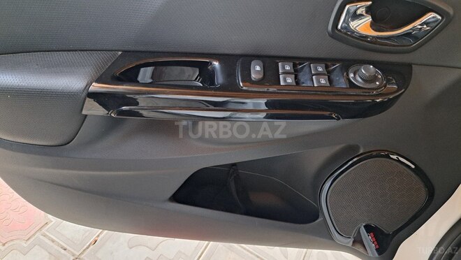 Renault Clio 2015, 250,999 km - 1.5 l - Gəncə