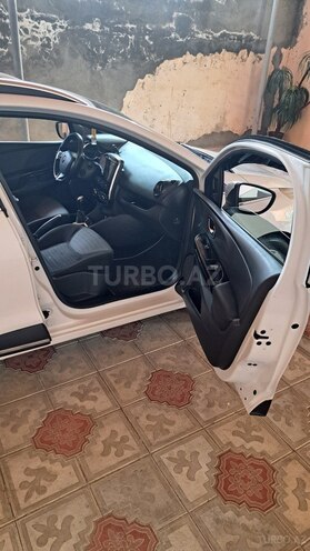 Renault Clio 2015, 250,999 km - 1.5 l - Gəncə