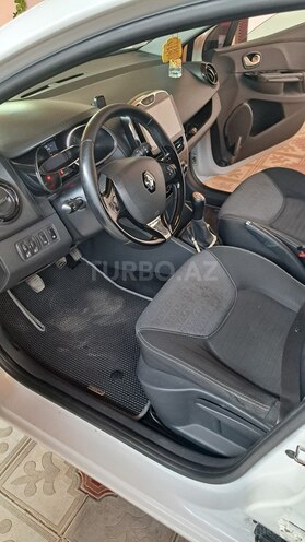 Renault Clio 2015, 250,999 km - 1.5 l - Gəncə