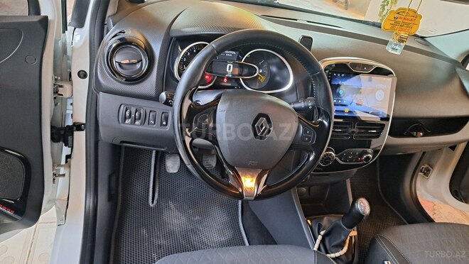 Renault Clio 2015, 250,999 km - 1.5 l - Gəncə