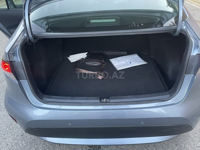 Toyota Corolla 2021, 40,000 km - 1.8 l - Bakı