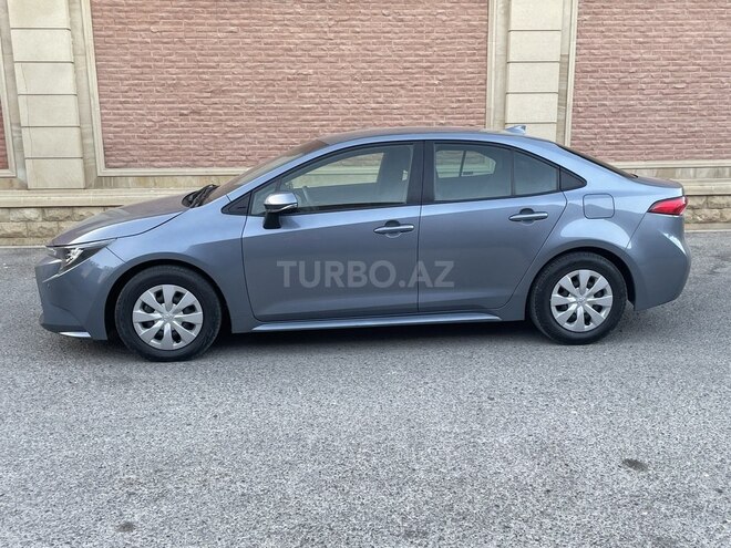Toyota Corolla 2021, 40,000 km - 1.8 l - Bakı
