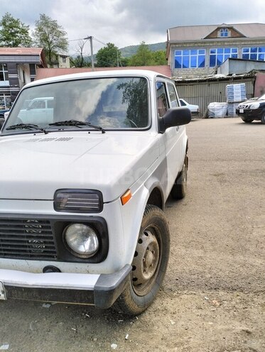 LADA (VAZ) 2121 Niva (4x4) 2012, 166,000 km - 1.7 l - Lerik
