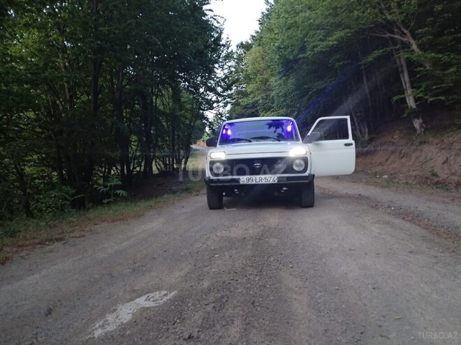 LADA (VAZ) 2121 Niva (4x4) 2012, 166,000 km - 1.7 l - Lerik