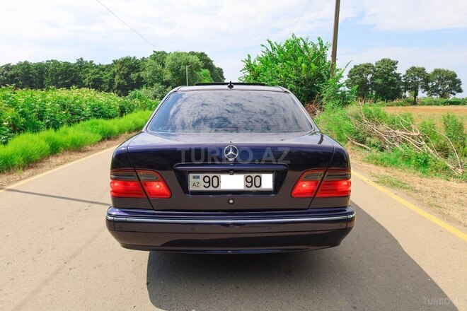 Mercedes E 260 2000, 229,555 km - 2.6 л - Masallı