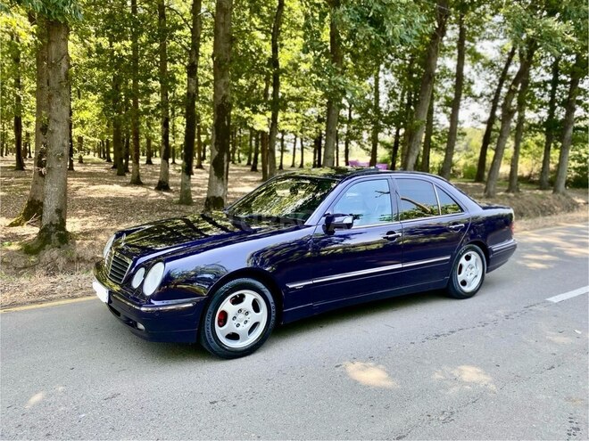 Mercedes E 260 2000, 229,555 km - 2.6 л - Masallı