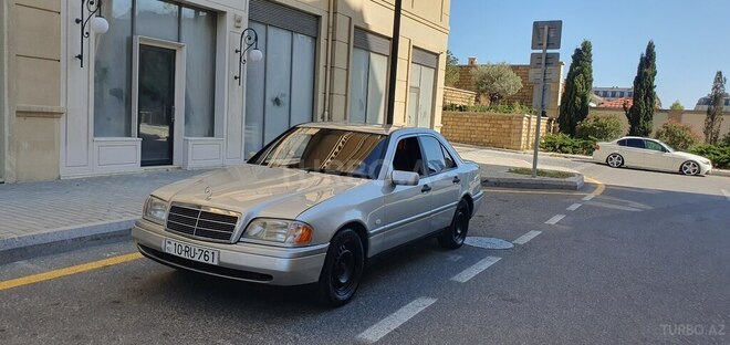 Mercedes C 180 1995, 352,635 km - 1.8 л - Bakı