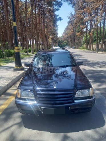 Mercedes C 200 1997, 810,697 km - 2.0 л - Naftalan