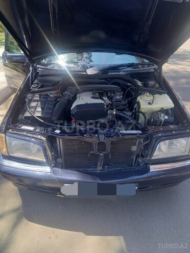 Mercedes C 200 1997, 810,697 km - 2.0 л - Naftalan