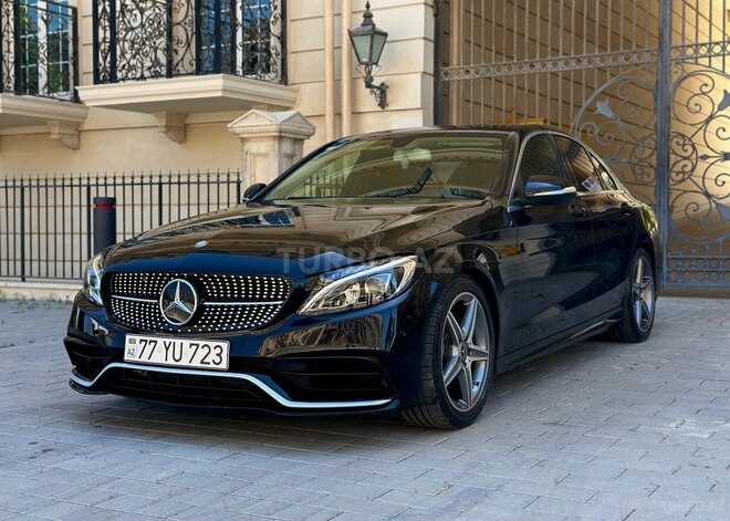 Mercedes C 300 4MATIC 2015, 205,000 km - 2.0 l - Bakı