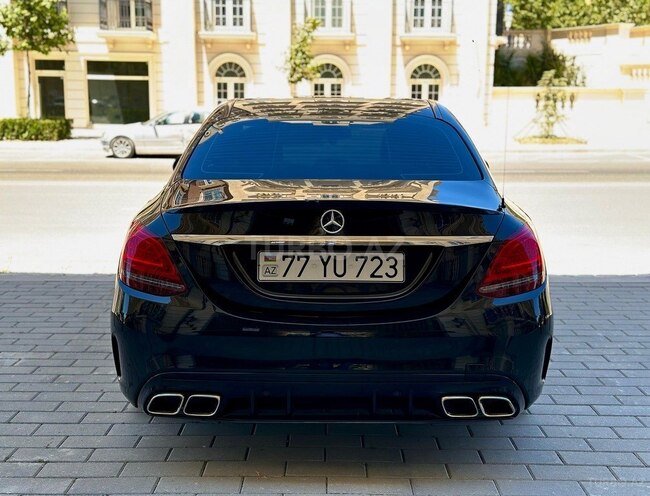 Mercedes C 300 4MATIC 2015, 205,000 km - 2.0 l - Bakı