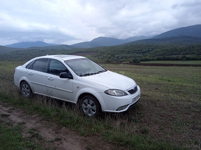 Daewoo Gentra 2014, 330,000 km - 1.5 l - Bakı