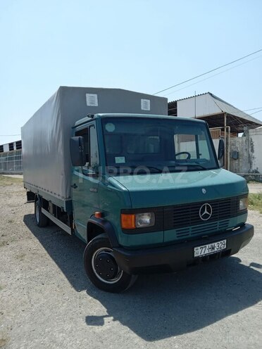 Mercedes  1995, 193,700 km - 4.0 l - Gəncə