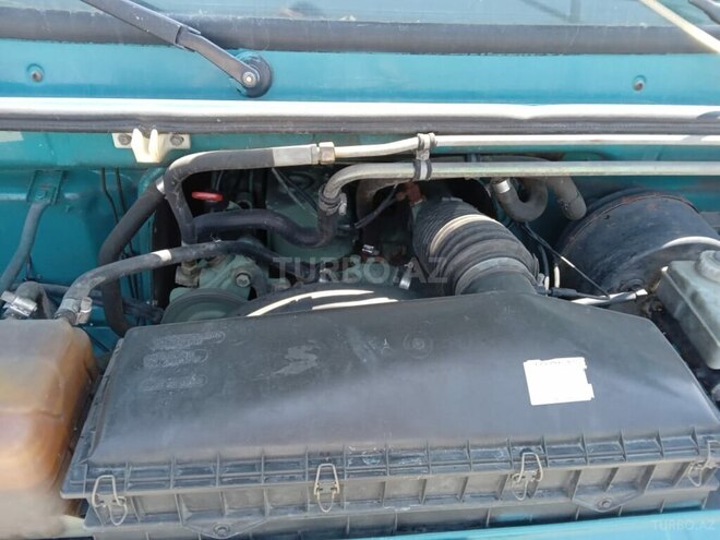 Mercedes  1995, 193,700 km - 4.0 l - Gəncə