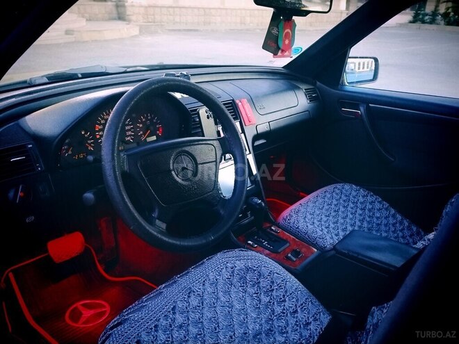 Mercedes C 180 1997, 308,900 km - 1.8 л - Bakı