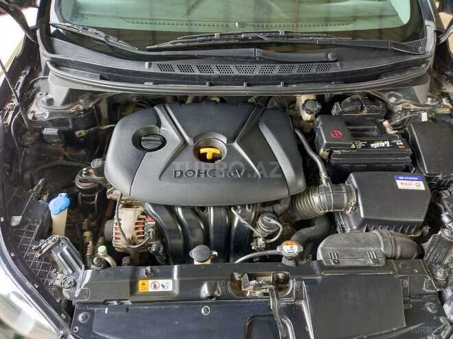 Hyundai Elantra 2013, 162,000 km - 1.8 l - İmişli