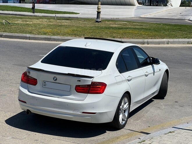 BMW 320 2014, 211,000 km - 2.0 l - Bakı