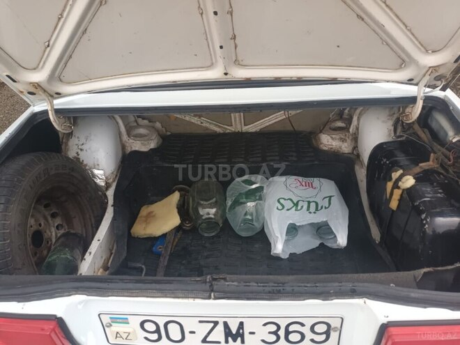LADA (VAZ) 2107 2004, 25,000 km - 1.6 l - Goranboy