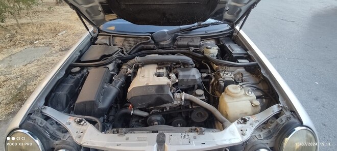 Mercedes E 230 1997, 355,845 km - 2.3 l - Bakı