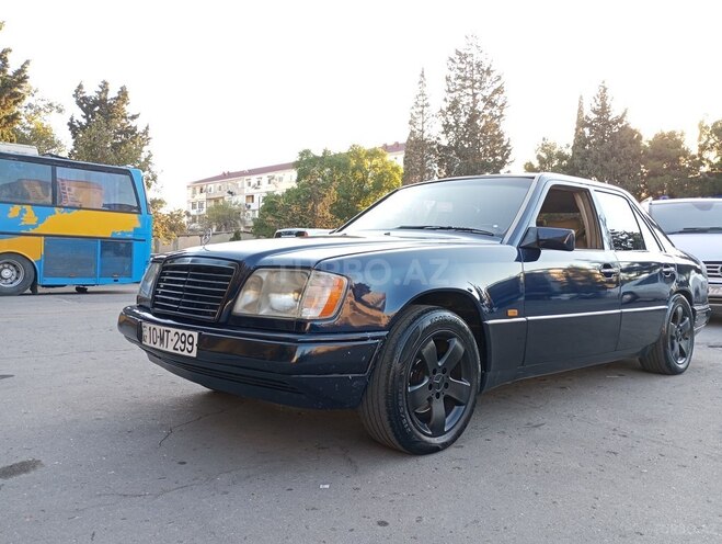 Mercedes E 220 1995, 455,594 km - 2.2 l - Sumqayıt